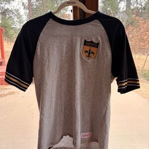 Mitchell & Ness Gray and Black Saints Tee